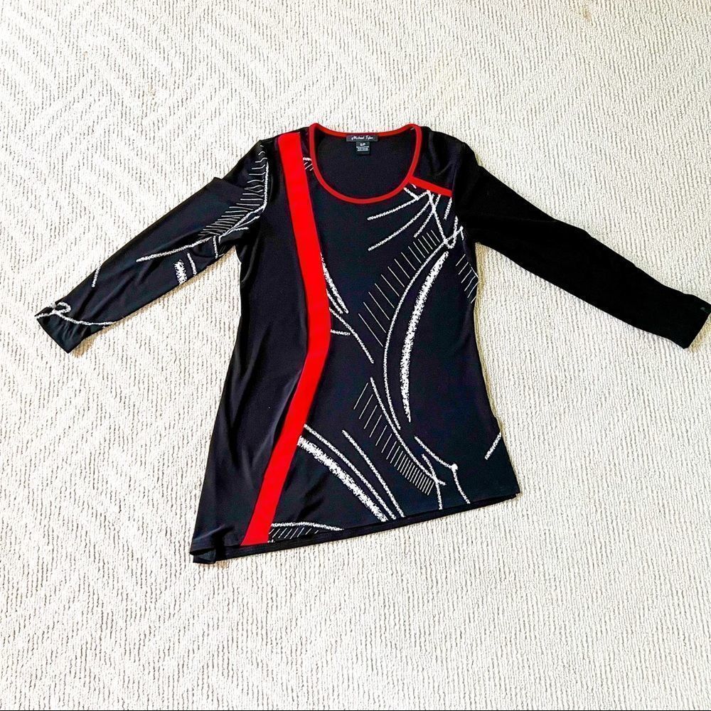 Michael Tyler Small Petite Blouse. Asymmetrical bottom.